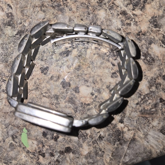 old gucci watch - Picture 2 of 3